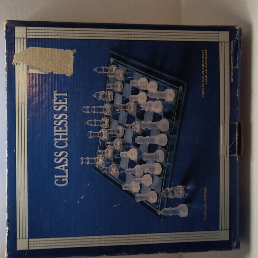 vintage Glass Chess Set preowned